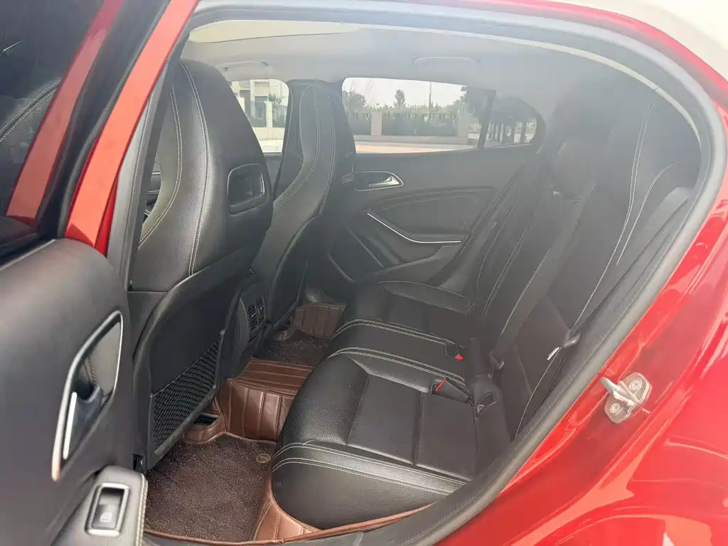Mercedes-Benz GLA 2019