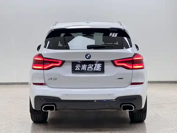 BMW X3 2021