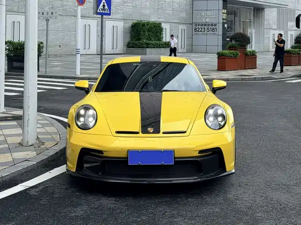 Porsche 911 2021