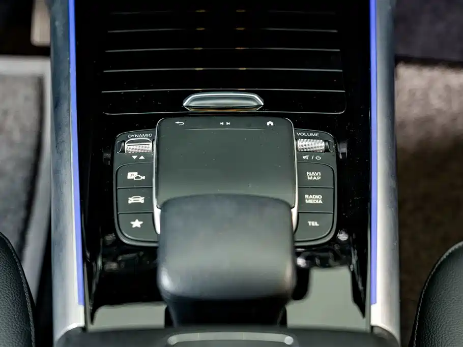 Mercedes-Benz GLA 2022 — фото 14