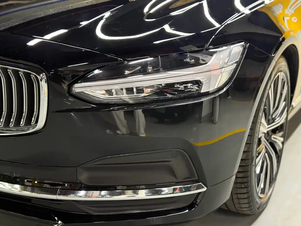 Volvo S90 2022 — фото 22