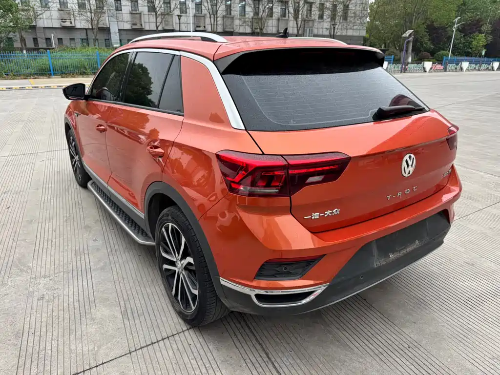 Volkswagen T-Roc 2020 — фото 6