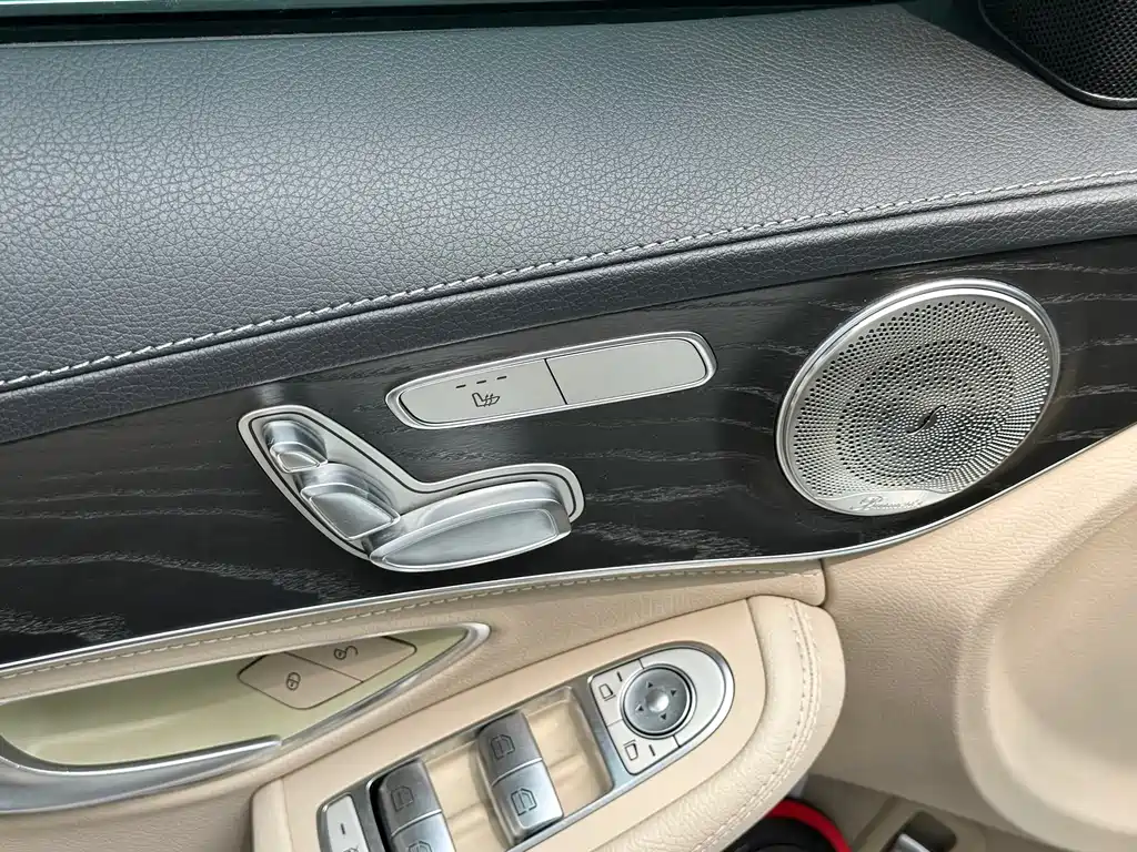 Mercedes-Benz C-Class 2015 — фото 8