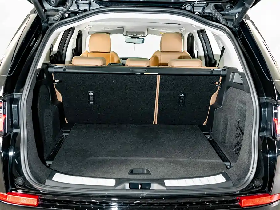 Land Rover Discovery Sport 2024 — фото 24