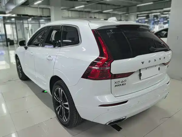 Volvo XC60 2019