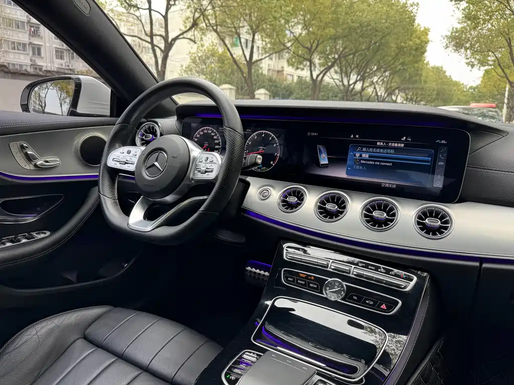 Mercedes-Benz E-Class 2021 — фото 13