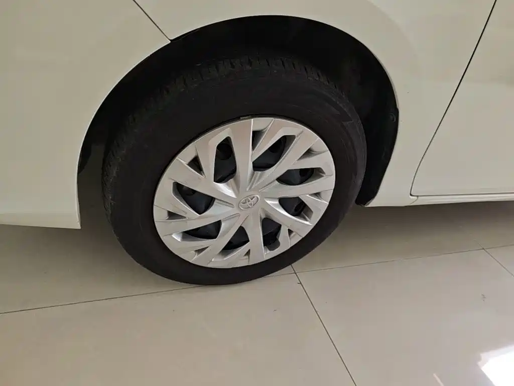 Toyota Vios 2023 — фото 23