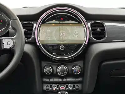 MINI MINI 2023