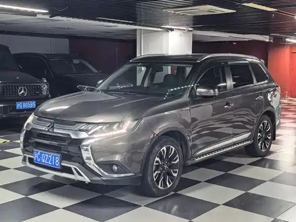 Mitsubishi Outlander 2019