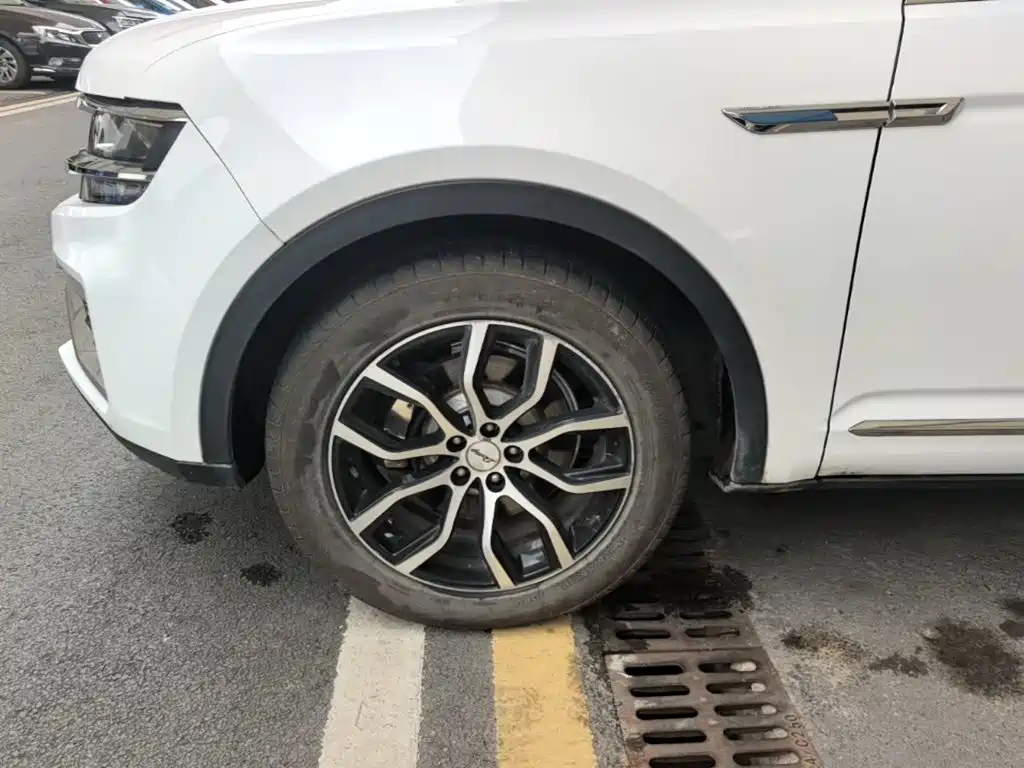 Zotye X7 2017 — фото 23