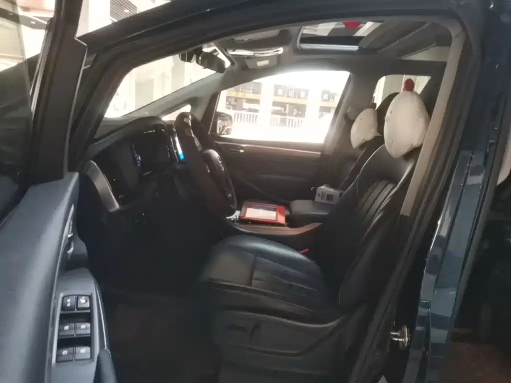 GAC Motor Trumpchi M8 2020 — фото 16