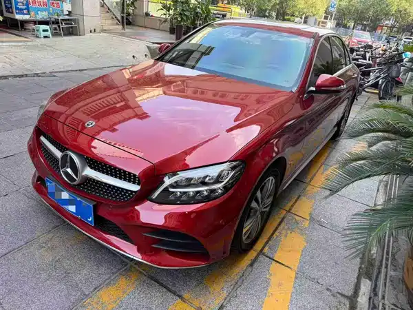 Mercedes-Benz C-Class 2020