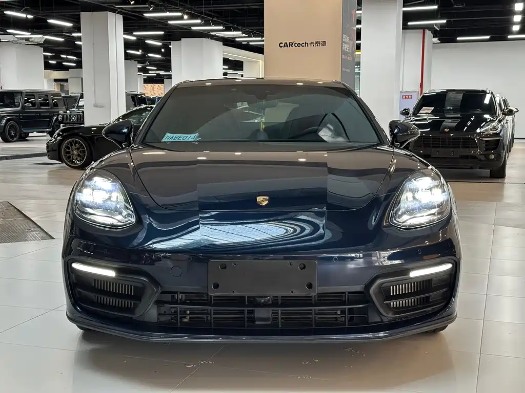 Porsche Panamera 2021 — фото 2