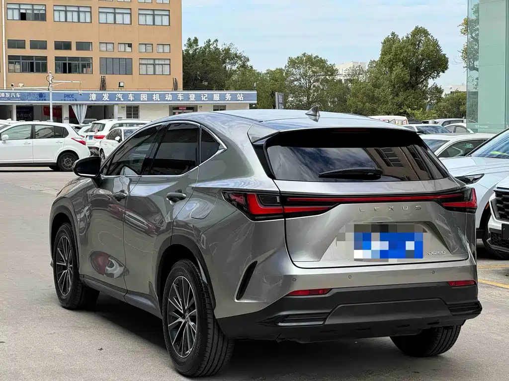 Lexus NX 2023 — фото 9