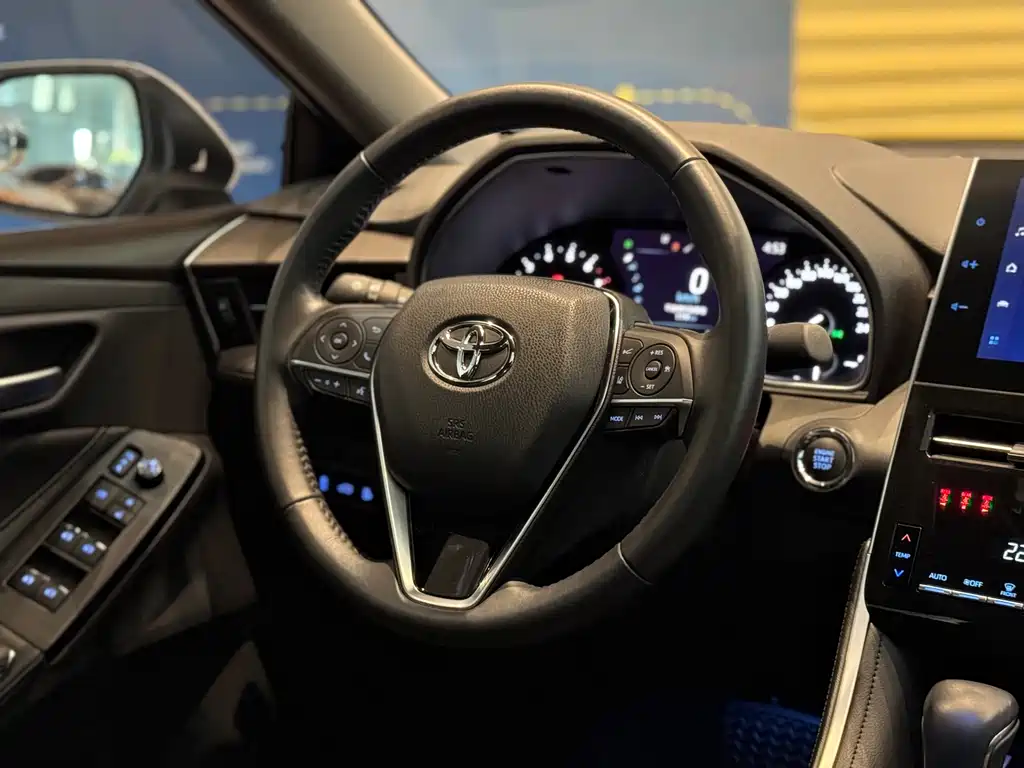 Toyota Avalon 2023 — фото 14