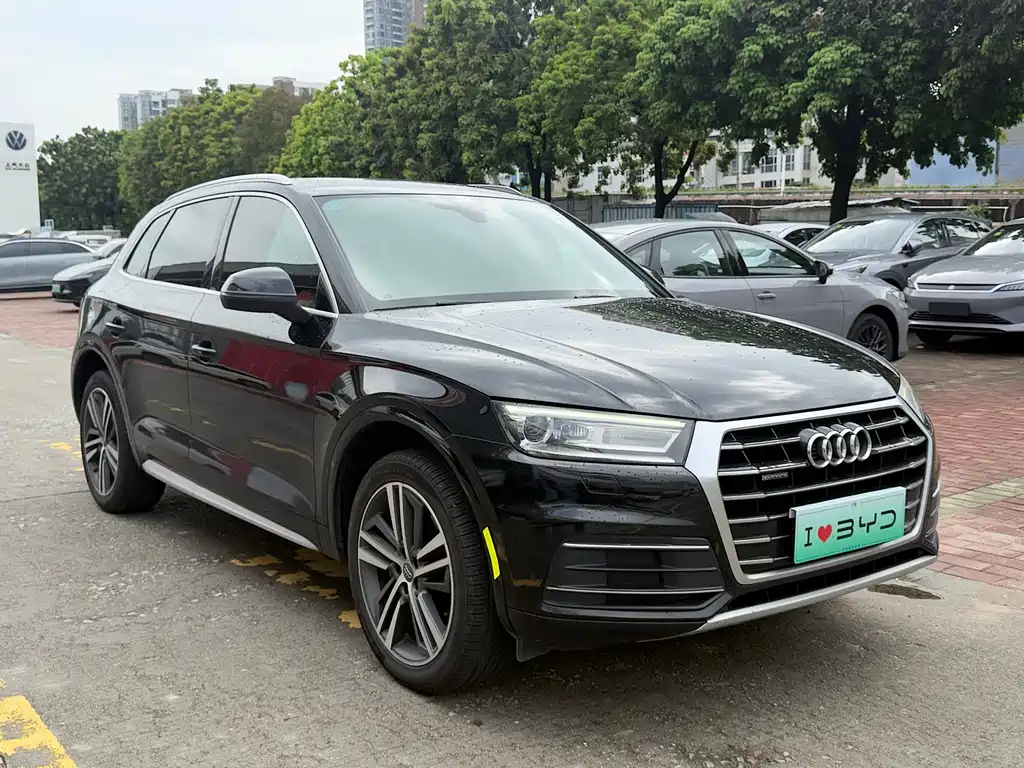 Audi Q5L 2019