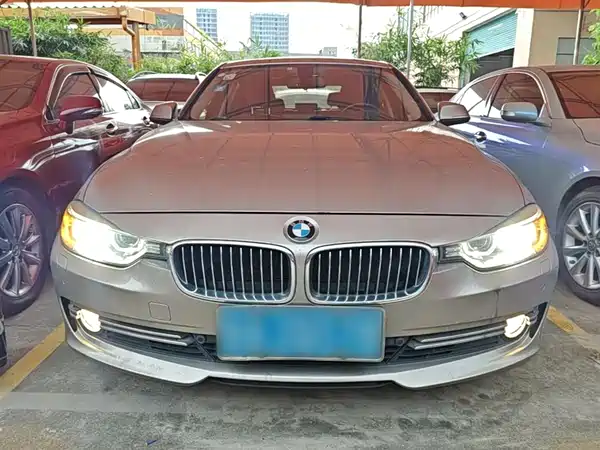 BMW 3 Series 2015