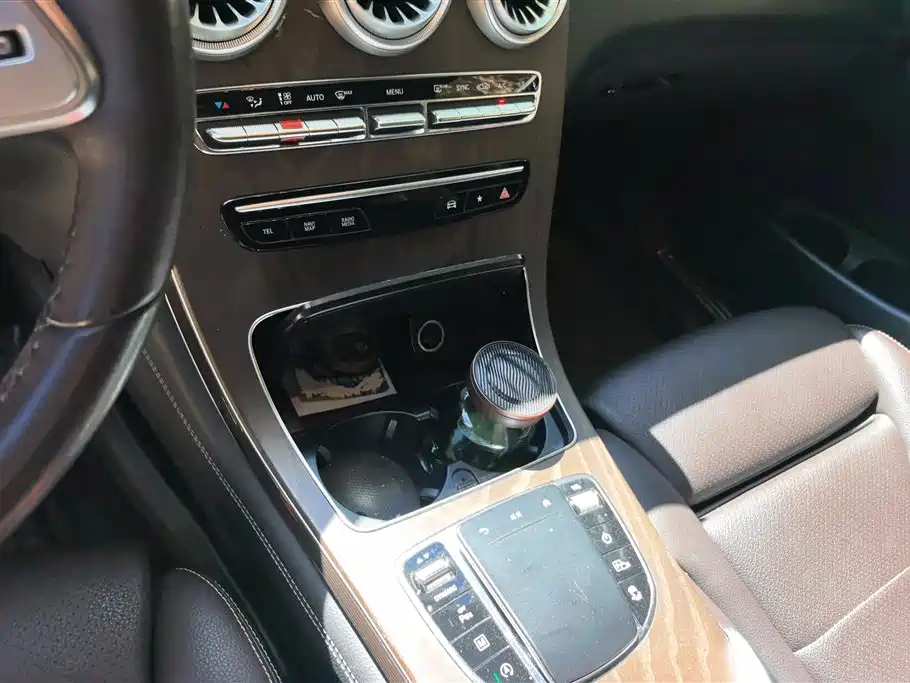 Mercedes-Benz GLC 2020 — фото 16