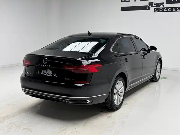 Volkswagen Passat 2021