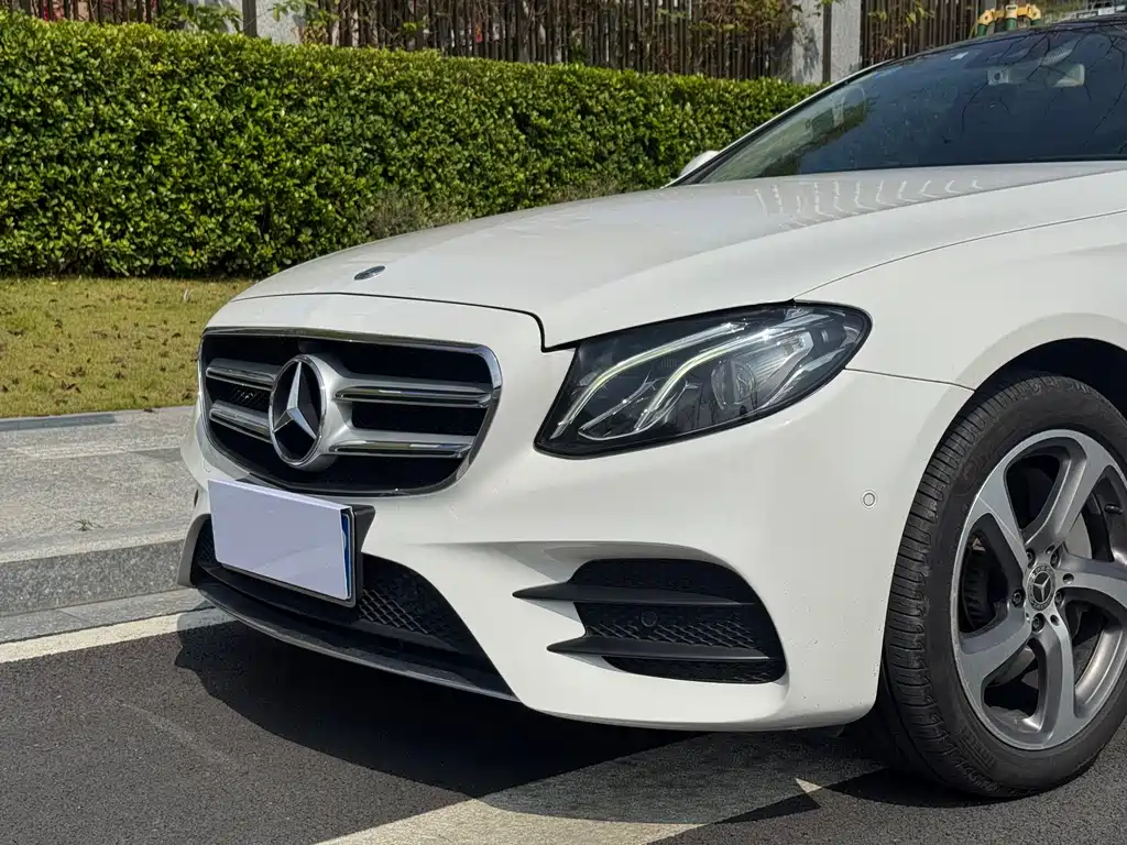 Mercedes-Benz E-Class 2018 — фото 2