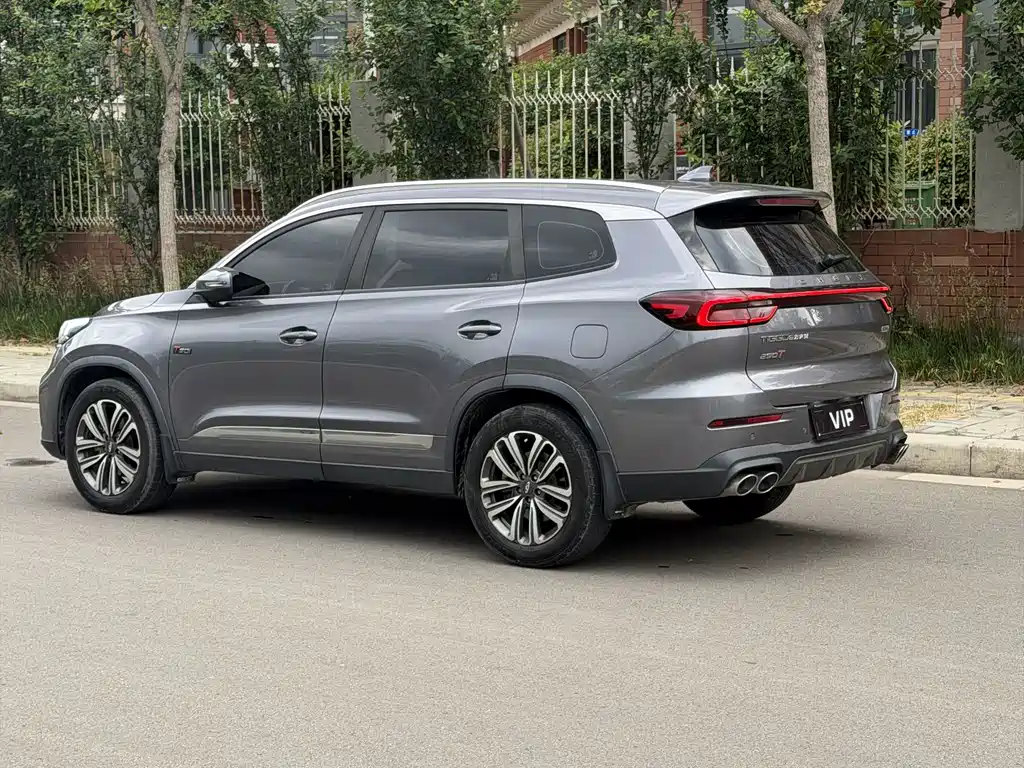 Chery Tiggo 8 2022 — фото 6