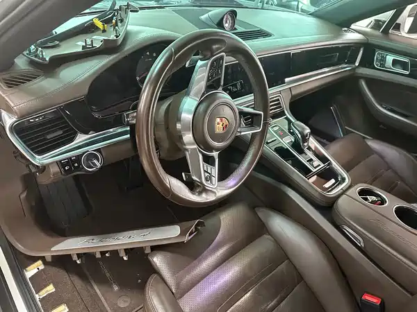 Porsche Panamera 2017