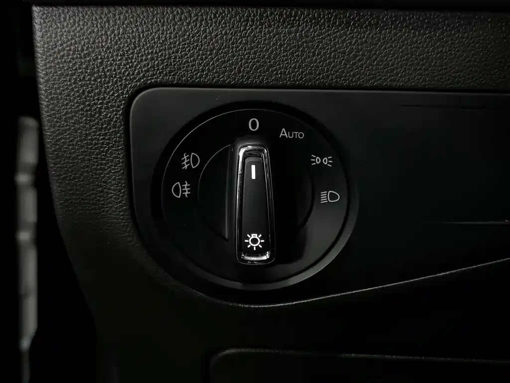 Volkswagen Tiguan L 2017 — фото 21