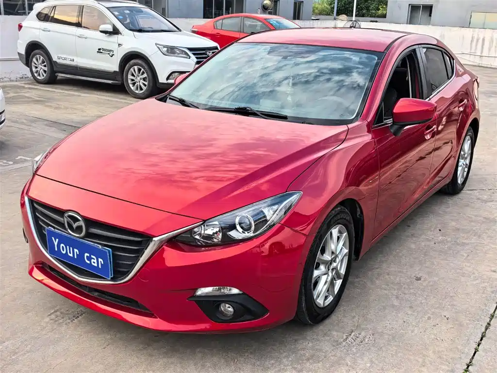 Mazda 3 Axela 2015