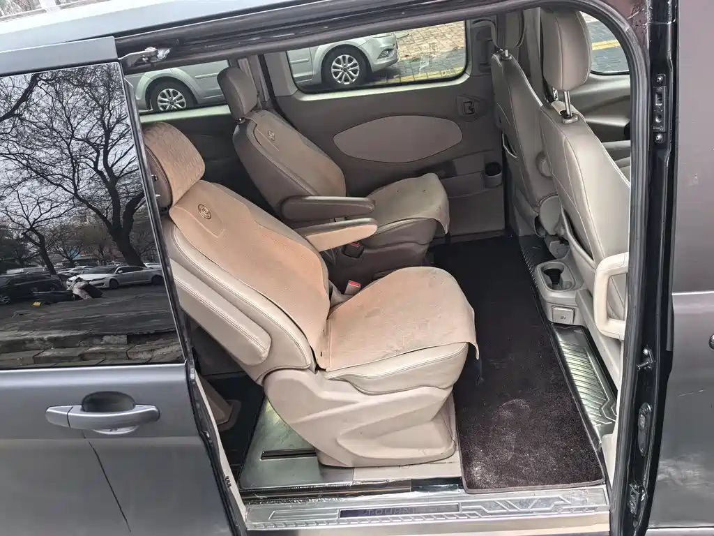 Ford Tourneo 2019 — фото 11