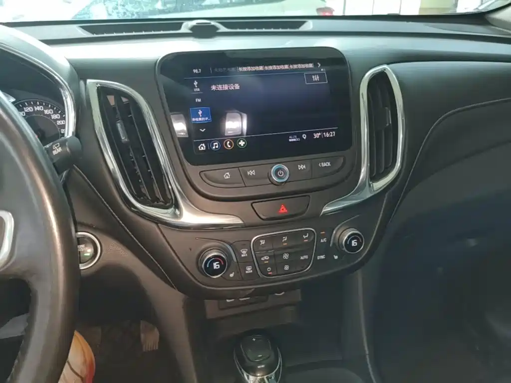 Chevrolet Equinox 2019 — фото 13