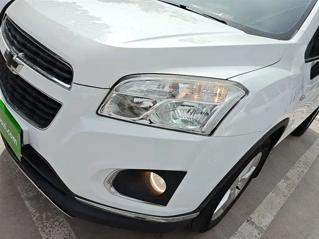 Chevrolet Trax 2015 — фото 24