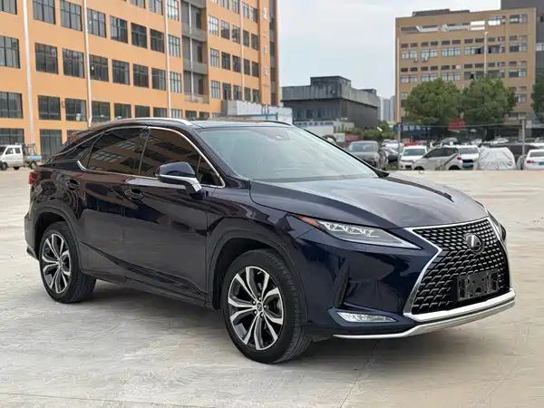 Lexus RX 2020