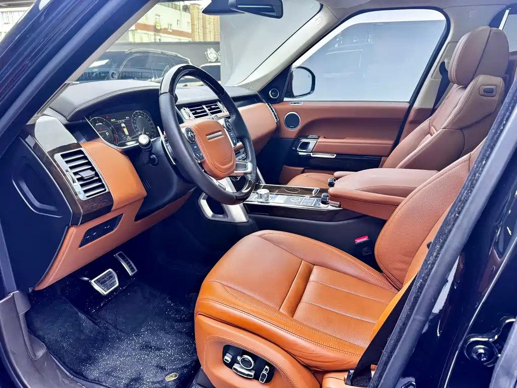 Land Rover Range Rover 2018 — фото 21