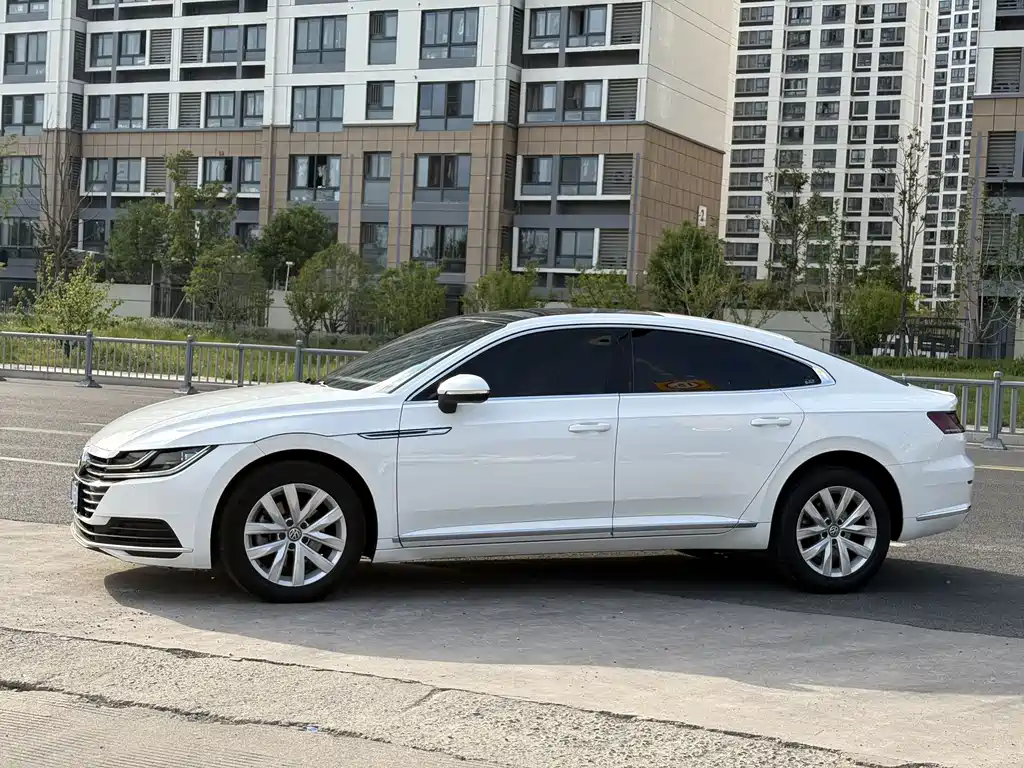 Volkswagen CC 2020 — фото 3