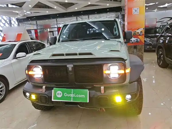 Tank 300 2021
