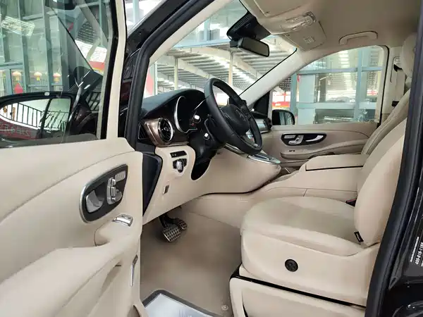 Mercedes-Benz V-Class 2021