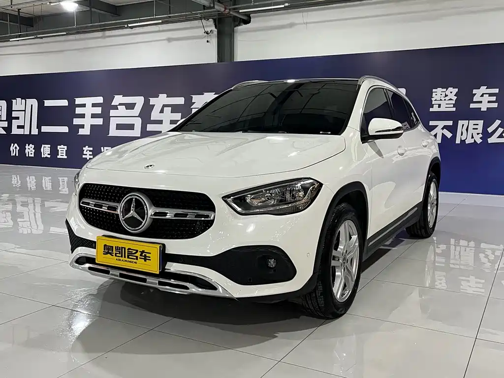 Mercedes-Benz GLA 2021