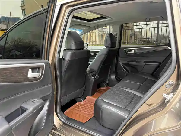 Honda Jade 2014