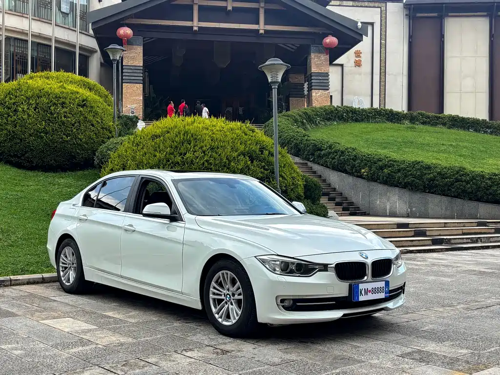 BMW 3 Series 2015