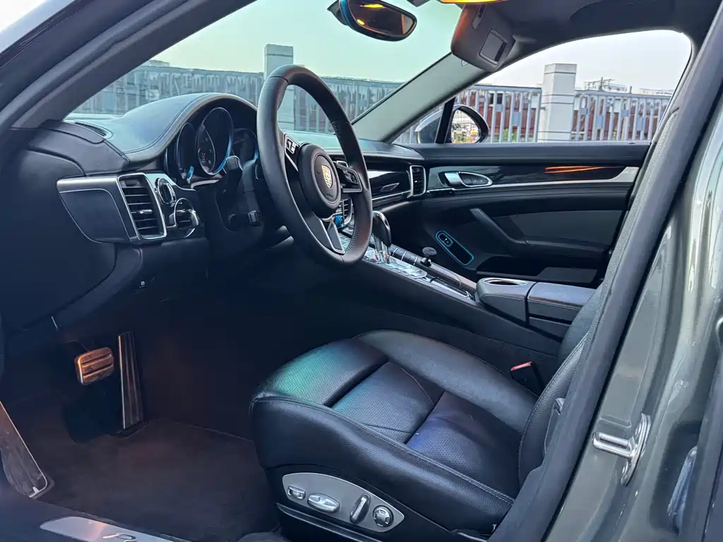 Porsche Panamera 2014
