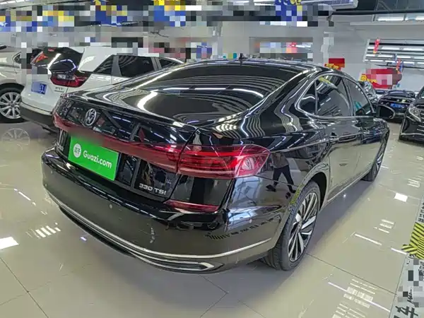 Volkswagen Passat 2023