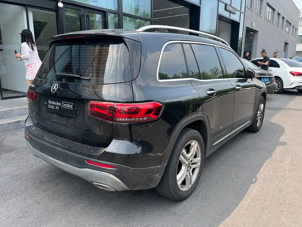 Mercedes-Benz GLB 2021 — фото 8