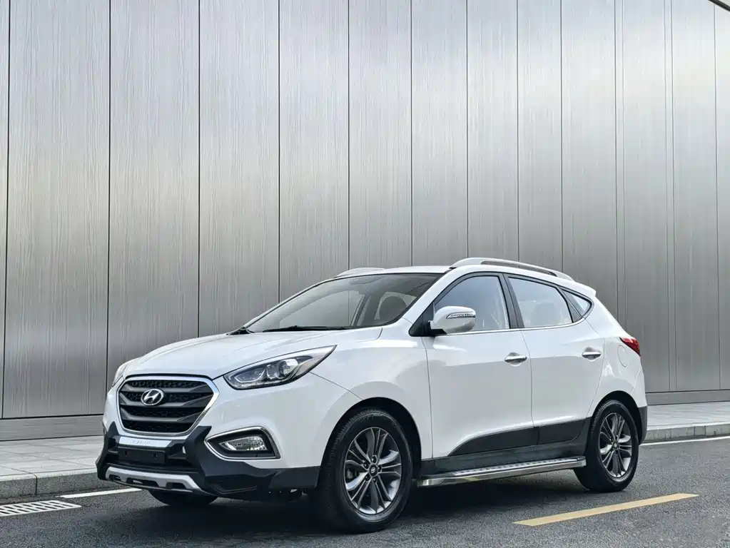 Hyundai ix35 2015 — фото 1