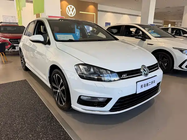 Volkswagen Golf 2016