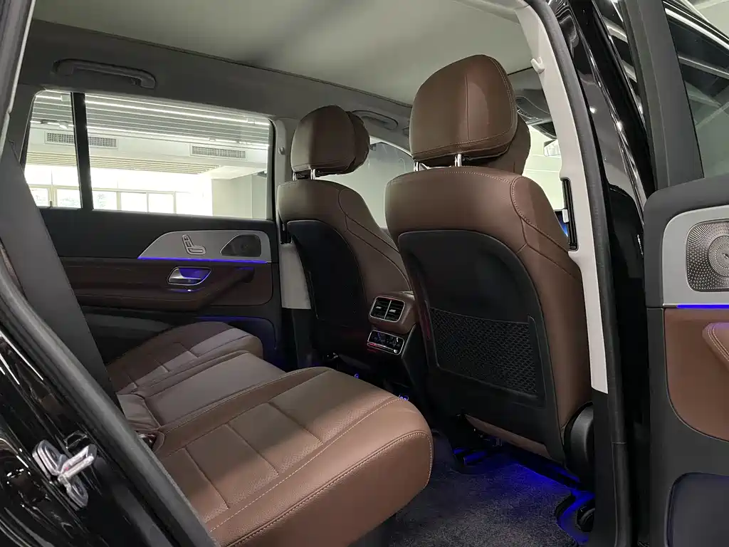 Mercedes-Benz GLS 2025 — фото 19