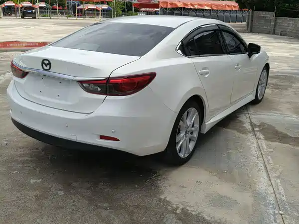 Mazda Atenza 2018