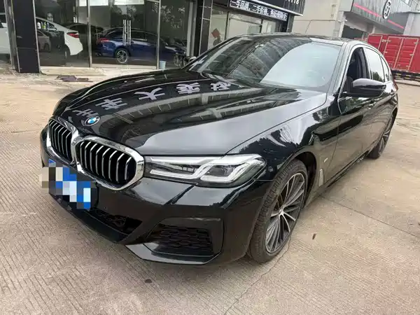BMW 5 Series 2022