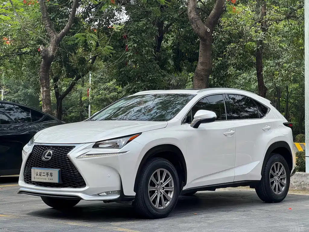 Lexus NX 2016 — фото 1