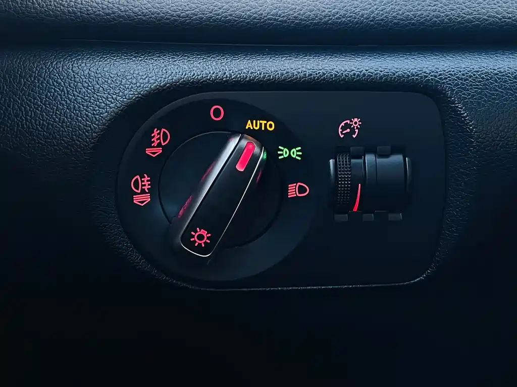 Audi Q3 2015 — фото 12