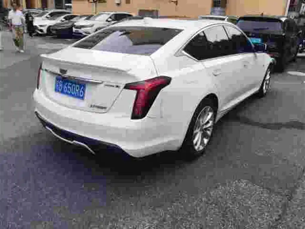 Cadillac CT5 2023 — фото 9